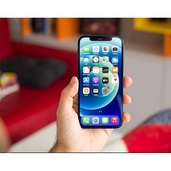 Apple iPhone 12