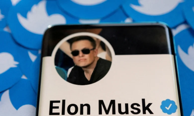 Elon Musk Wants Twitter Users to Pay to Be Verified