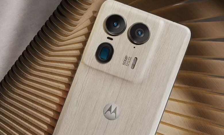 Motorola moto X50 Ultra mobile phone benchmarks